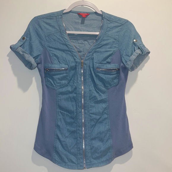 Stretchy GUESS Top - Picture 1 of 6